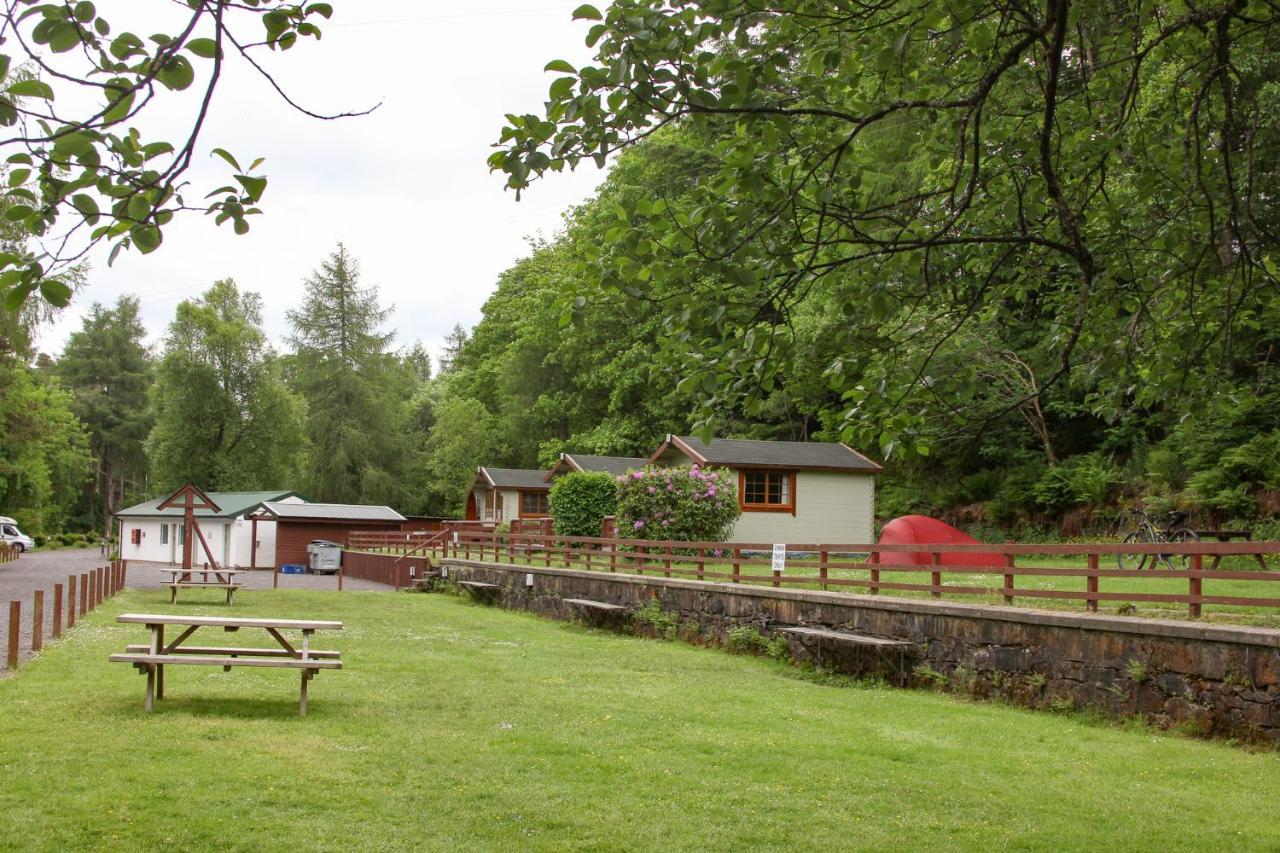 Trekker Hut Hotel Tyndrum Buitenkant foto